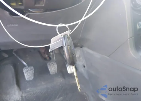 2013 Ford Fiesta Se из США, поврежденный, VIN 3FADP4BJ8DM177205